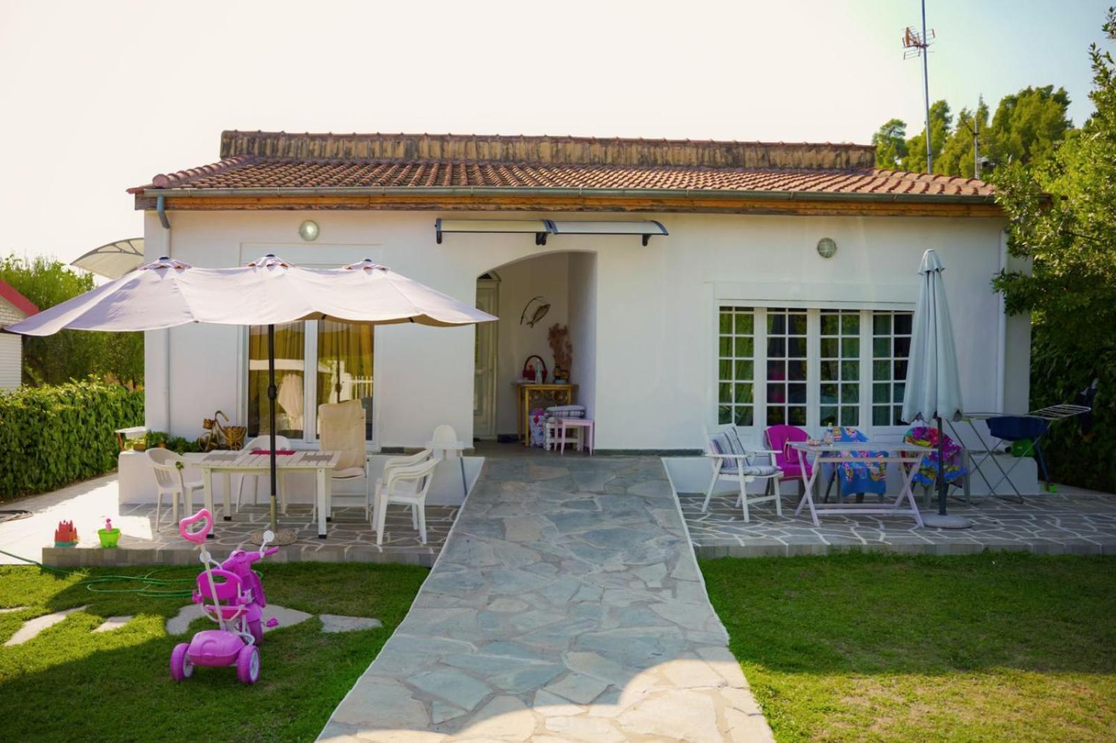 Maria'S Beach House Polychrono Bagian luar foto