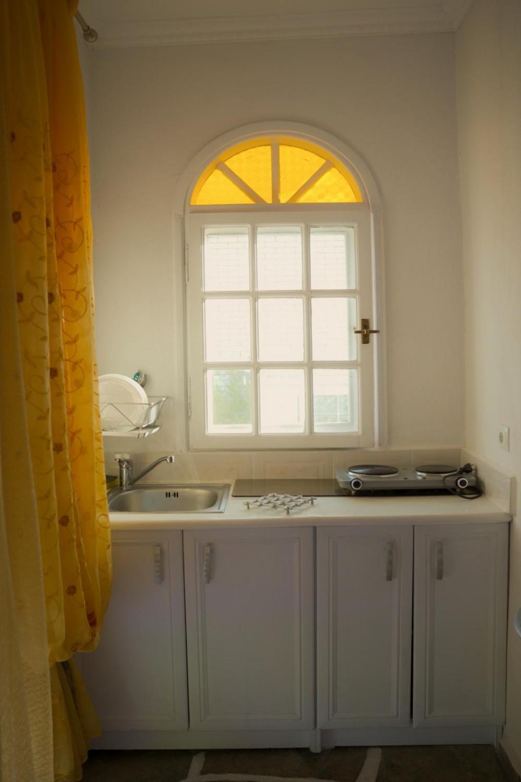 Maria'S Beach House Polychrono Bagian luar foto
